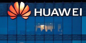 Huawei лобіював ще один шанс взяти участь у побудові мережі в Малайзії (Фото:REUTERS / Gonzalo Fuentes)