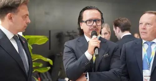 Екскерівник Укрзалізниці рок-музикант Войцех Бальчун став міністром у Польщі Екскерівник Укрзалізниці рок-музикант Войцех Бальчун став міністром у Польщі