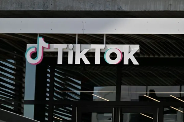 TikTok уклав договір щодо продажу американської гілки американським інвесторам.