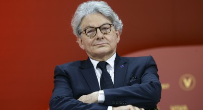 Америка наклала обмеження на екс-посадовця ЄС та діячів через звинувачення у придушенні свободи слова в соцмережах.