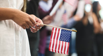 Грін-карти: лотерею відкладено в Штатах через напад в університеті.