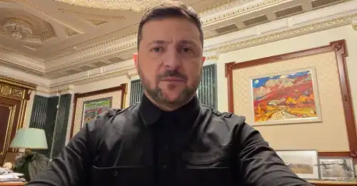 Зеленський: Росія готова до потужної атаки, ігнорувати сирени не можна Зеленський: Росія готова до потужної атаки, ігнорувати сирени не можна