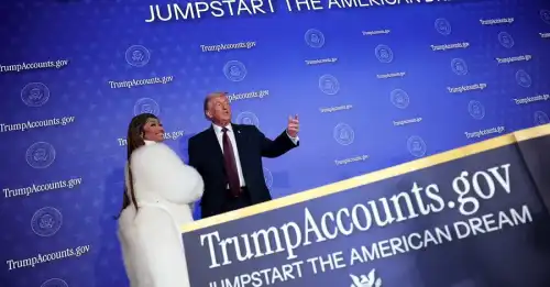 Нікі Мінаж у окрузі Колумбія назвала себе головною прихильницею Трампа. Нікі Мінаж у окрузі Колумбія назвала себе головною прихильницею Трампа.