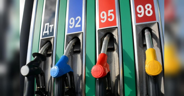 Збагачення на українцях і мільйонні прибутки: АЗС збувають бензин за завищеною вартістю. Збагачення на українцях і мільйонні прибутки: АЗС збувають бензин за завищеною вартістю.