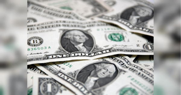Курс долара в лютому: прогнози експертів та очікування ринку