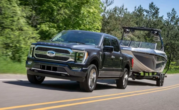 Ford відкликає 4 мільйони пікапів: виявлено серйозні дефекти гальм