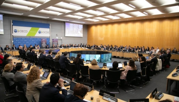 ОЕСР презентувала бачення фінансування відбудови України: Марченко окреслив стратегію управління держборгом