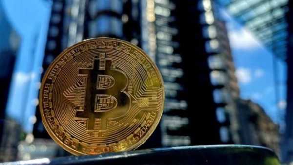 Квантові комп’ютери: Чи загрожує Bitcoin їхній обчислювальній потужності?