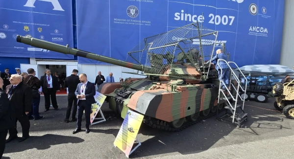 Румунські TR-85M1R отримали захист від дронів, схожий на український “Капюшон”