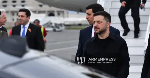 Зеленський здійснив перший візит до Вірменії: деталі подорожі