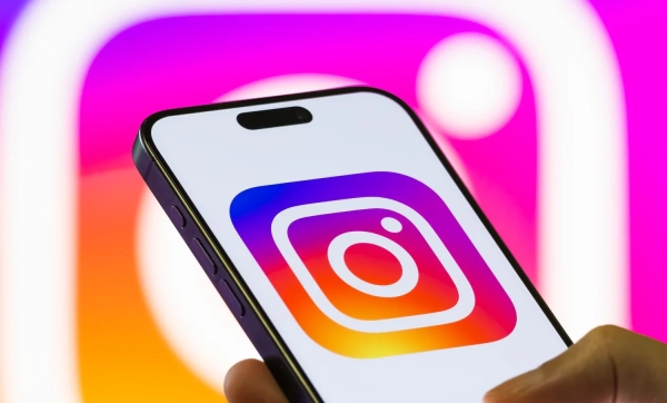 Instagram надає нову функцію: керуйте порядком фото у вашому профілі
