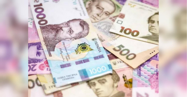 Зарплати в Україні: зростання доходів та тягар боргів