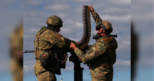 Зарплати військових: кому і скільки платитимуть до 460 тисяч гривень