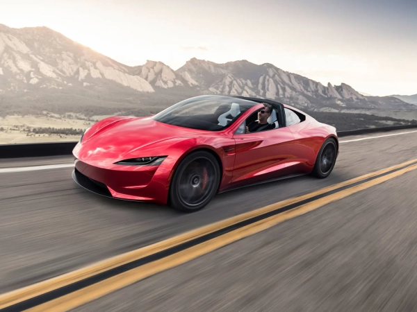 Tesla Roadster: Запуск “ракети” відкладено – дізнайтесь нові терміни