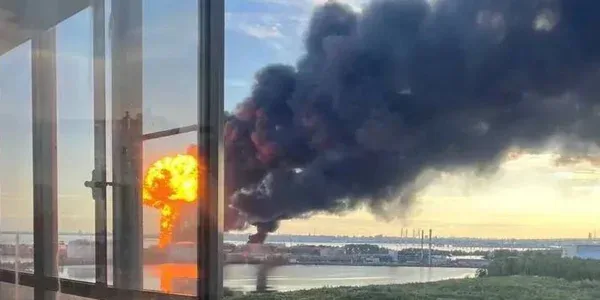 Fire Point дронами атакували російські кораблі та нафтовий термінал у Санкт-Петербурзі