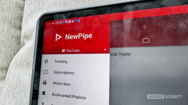 Інтерфейс застосунку NewPipe