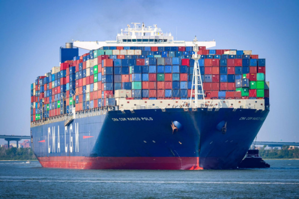 CMA CGM запроваджує екстрену надбавку за пальне для відправлень до країн Близького Сходу