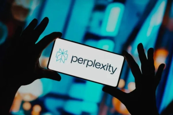 Apple купує Perplexity AI: Чи готовий стартап вибудувати майбутнє пошуку Apple?
