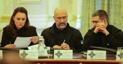 Фесенко пояснює: хто виграє від кадрових перестановок в уряді та яке майбутнє чекає на Корецького, Свириденко і Федорова
