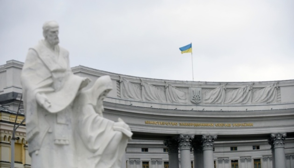 МЗС України: Таємна зустріч у Баку виявилася неважливою