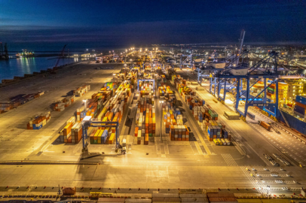 DP World інвестує 25 млн євро в електрифікацію портової інфраструктури Румунії