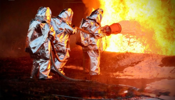 Війська РФ ввечері обстріляли об’єкт інфраструктури у Кропивницькому Війська РФ ввечері обстріляли об’єкт інфраструктури у Кропивницькому