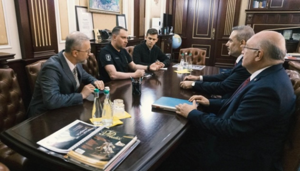 Буданов із главою МЗС Туреччини проаналізували настрої російських еліт щодо війни Буданов із главою МЗС Туреччини проаналізували настрої російських еліт щодо війни