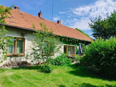 Зниження цін на старі будинки в Чехії: розбираємо першопричини