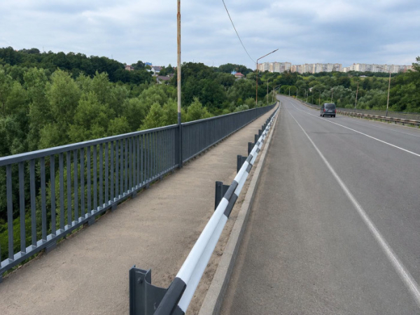 Відновлюють дороги: Понад 100 км покриття повертають до життя на Чернівеччині
