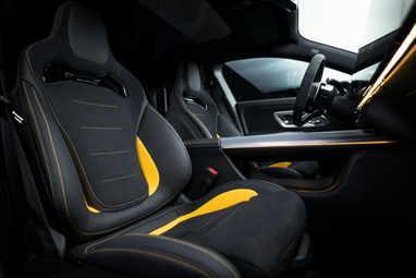 Mercedes-AMG CLA 45: передові гальмівні системи