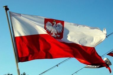 Термін дії довідок про тимчасовий захист у Польщі: що потрібно знати українцям