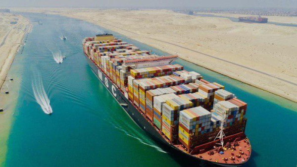 MSC відновлює рух суден каналом Суец: оновлення маршрутів