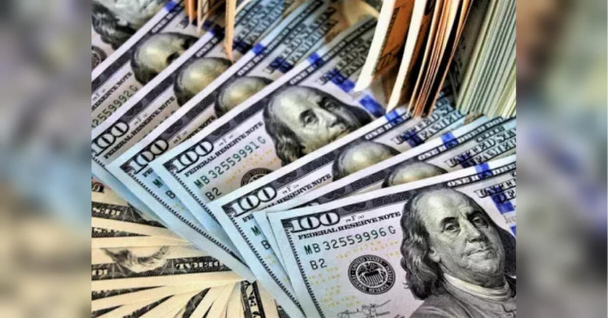 Курс долара восени: чи перетне позначку 50 гривень?