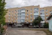 50 родин у Макарові отримали ключі від відбудованих осель