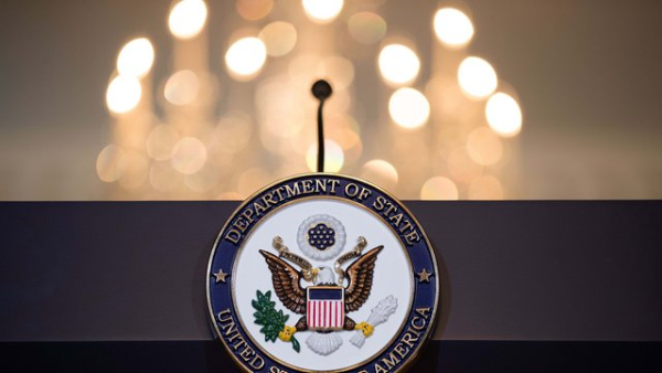 Держдеп США: Українцям варто утриматися від подорожей до країни через військові дії