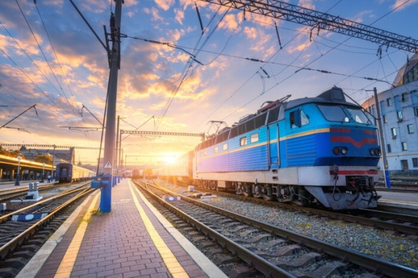 “Укрзалізниця” обмежила продаж квитків: дізнайтеся, коли та куди не вдасться придбати проїзні документи