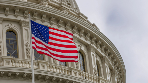 Конгрес США “заливає” законопроєкти помилками через ШІ: юристи не встигають виправляти