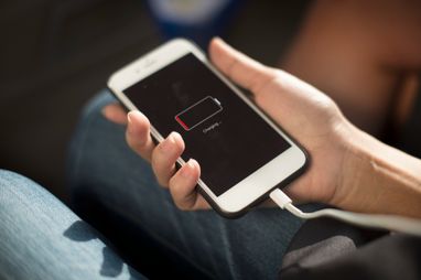 Пришвидшуємо зарядку смартфона: дієві методи та лайфхаки