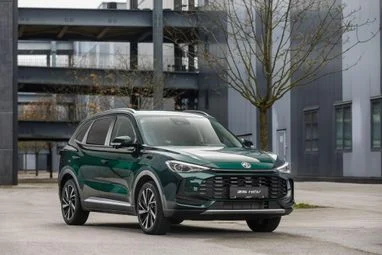 10 нових автомат-кросоверів до $25 000: обираємо лідерів сегменту