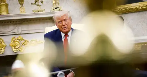 Трамп знову накинувся на журналістку CNN у Білому домі