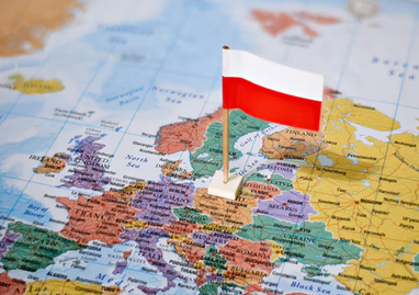Заступник міністра Польщі: Економіка сусідів зупиниться, якщо українці залишаться вдома