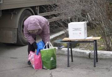 Набори продуктів для допомоги