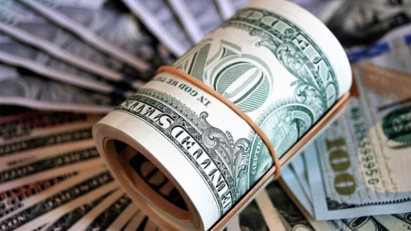 НБУ скоротив валютні інтервенції: як це вплине на гривню?