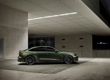Audi RS5: тепер на українському ринку доступні потужні ліфтбек та універсал (фото)