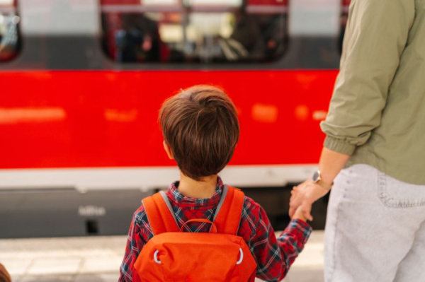 Deutsche Bahn представить новий сервіс для самостійних подорожей дітей потягами