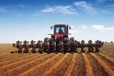 Скільки землі розміняли у липні: детальний звіт