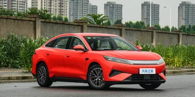 BYD представив потужну альтернативу Skoda Octavia вартістю  700 (фото)