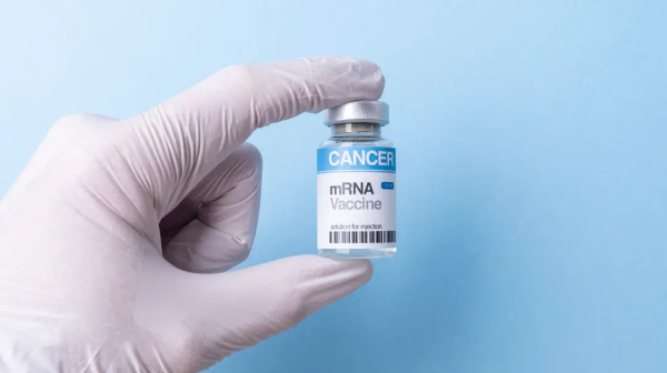 Moderna та Merck: мРНК-вакцина долає меланому у випробуваннях