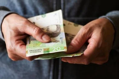 Хто втратить субсидії та пенсії у 2026: перевірте себе вже зараз