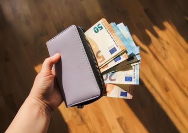 <i>Право на базове забезпечення виникає після ретельної перевірки</i>